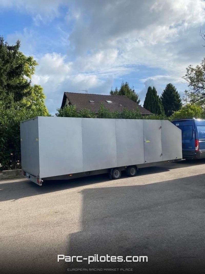 Remorque 7m10 x 2m20 hauteur 1m80 idéal pour 2 machines