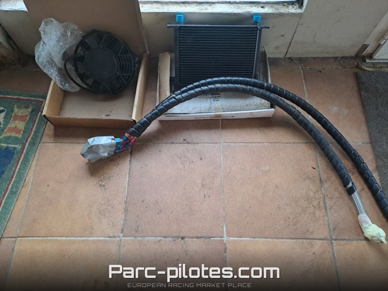Kit radiateur d'huile Mocal 7 rangées + durites Dash / AN + SPAL